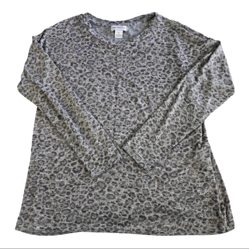 3/$20 Liz Claiborne Gray Leopard Light Sweater